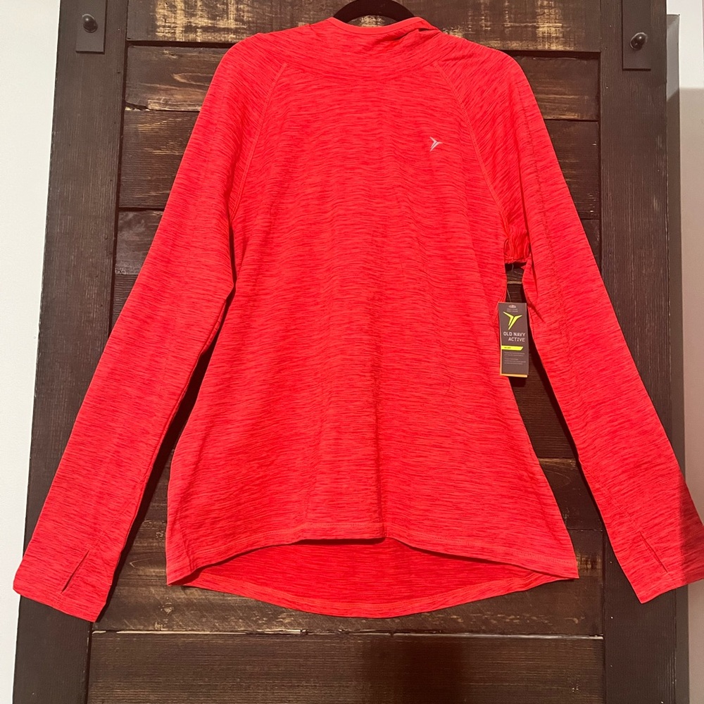Old Navy • Coral Workout Pullover •